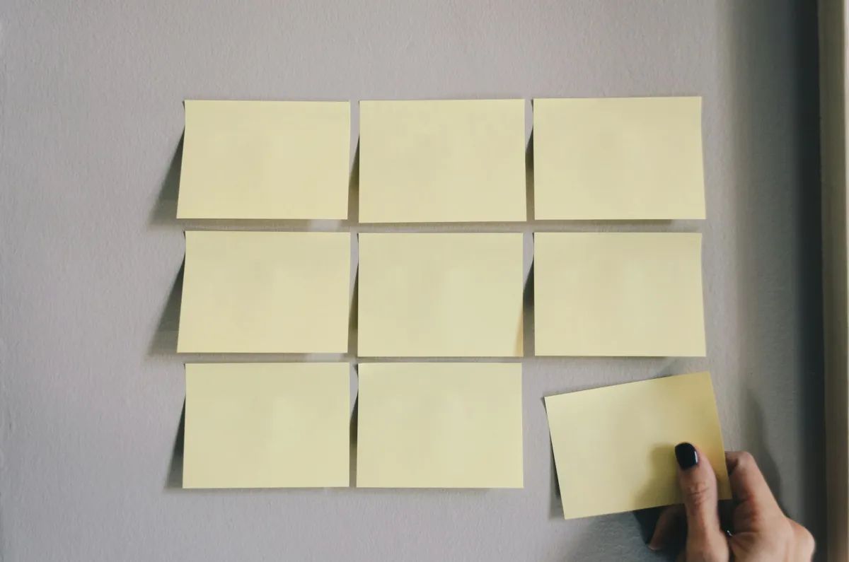 How to Analyze a CIM (Confidential Information Memorandum)